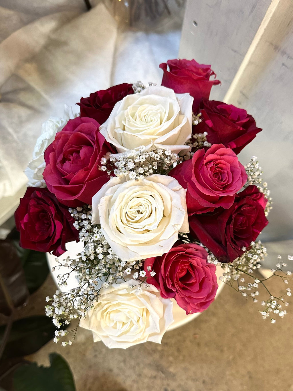 12 Rose Bouquet – Larkspur & Lily
