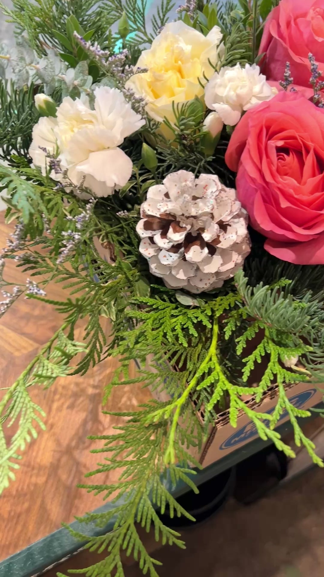 Winter Radiance Centerpiece